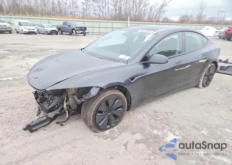 2024 Tesla Model 3 из США, поврежденный, VIN 5YJ3E1EA9RF746614
